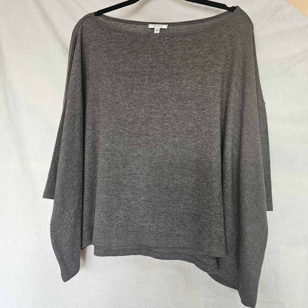 Medium Stella & Dot Grey Addy Poncho